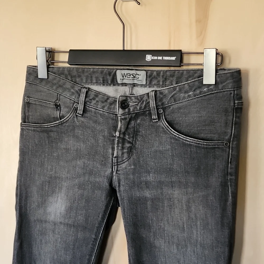 WESC Eve Jeans tarnished black stretch size 27 - Picture 2 of 6